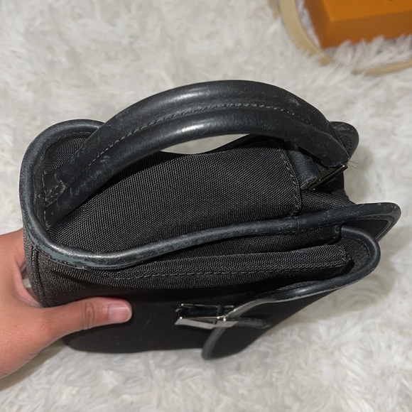 Gucci Second Bag - Picture 8 of 15